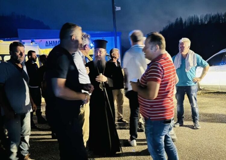 Ὁ Μητροπολίτης Πατρῶν στίς πυρόπληκτες περιοχές τῆς Ἀχαΐας