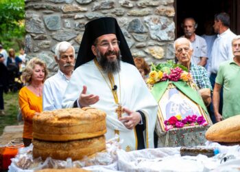 Ο εσπερινός του Αγίου Λουκά του Ιατρού στη Νέδουσα Μεσσηνίας