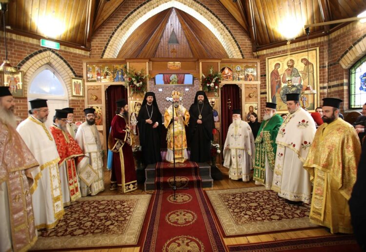 «Να αναζωπυρώσουμε μέσα μας το Άγιο Πνεύμα»