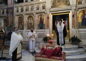 Πανηγυρικός Εσπερινός στη Λάρισα για την Ιερά Μνήμη του Αγίου Λουκά Αρχιεπισκόπου Συμφερουπόλεως του Ιατρού