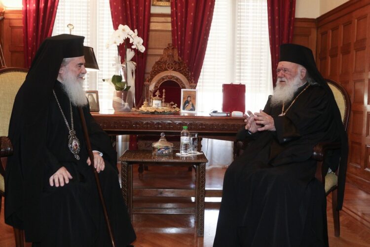 Έκκληση Πατριάρχη Ιεροσολύμων και Αρχιεπισκόπου να σταματήσει ο πόλεμος