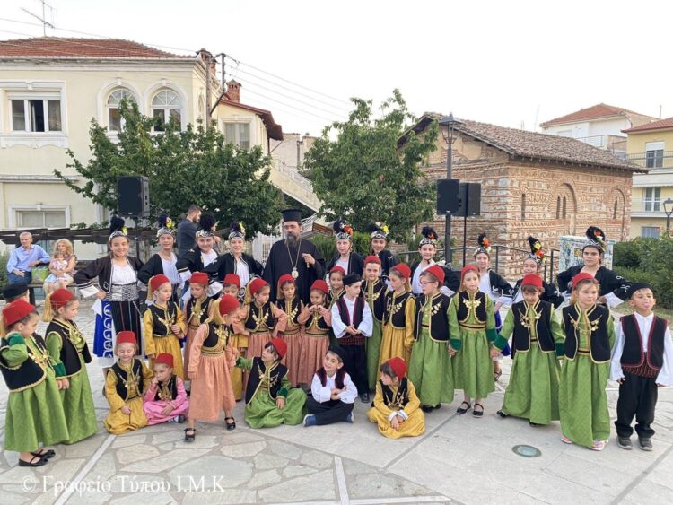 Ὁ Μητροπολίτης Καστορίας σέ νεανικές καί πολιτιστικές ἐκδηλώσεις