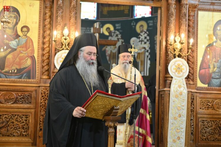 Φωτορεπορτάζ από την εξόδιο Ακολουθία του μακαριστού Μητροπολίτη πρώην Κίτρους κυρού Αγαθονίκου