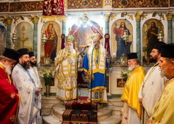 Η Κορώνη υποδέχθηκε τον γόνο της και την Μυρτιδιώτισσα