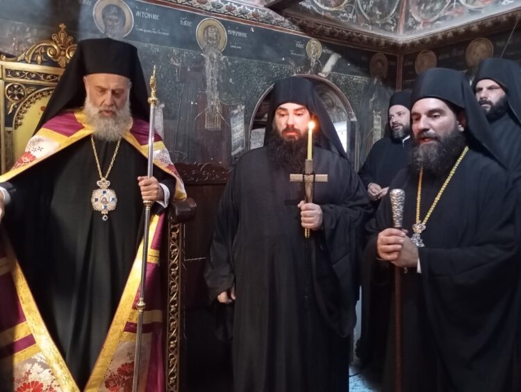 Νέος Μοναχός στην Ιερά Μονή Παναγίας Πελεκητής