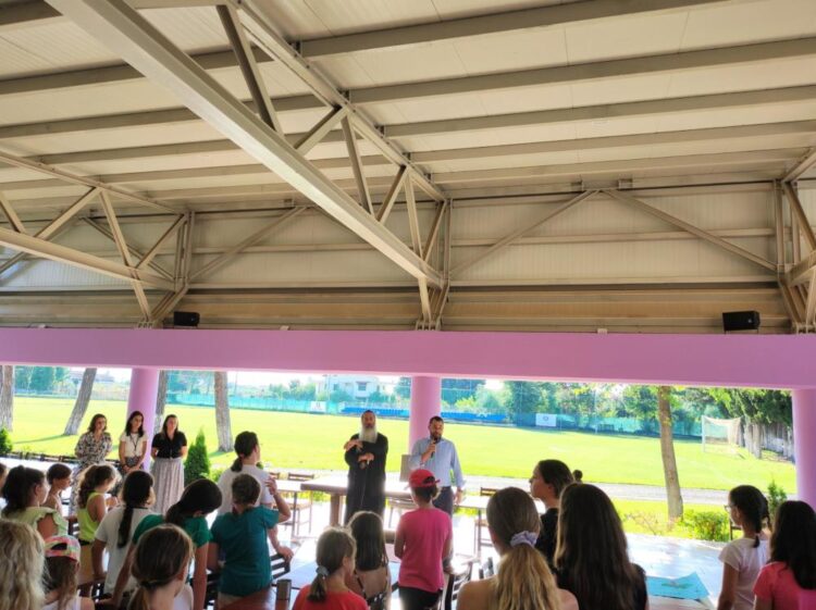 Ο Περιφερειάρχης Στερεάς Ελλάδος κ. Φάνης Σπανός στις Κατασκηνώσεις της Ι.Μ. Φθιώτιδος