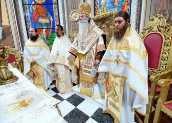 Μητροπολίτης Πειραιώς: “Ένα συνεχές, αέναο, ατελεύτητο και διαχρονικό θαύμα είναι η Υπεραγία Θεοτόκος”.