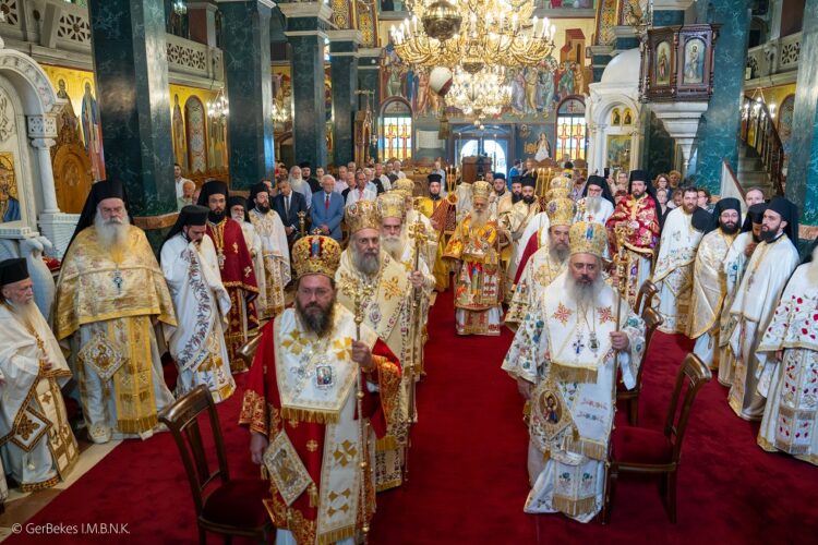 Πολυαρχιερατικό Συλλείτουργο για τα ονομαστήρια του Μητρ. Βεροίας