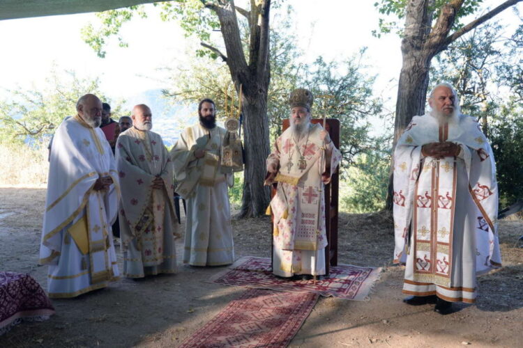 Στό «πάτημα» τοῦ Ἁγίου Ἀνδρέου, στό Λεόντιο Πατρῶν