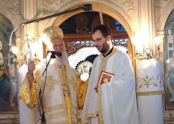 Χειροτονία νέου Πρεσβυτέρου από τον Μητρ. Χαλκίδος