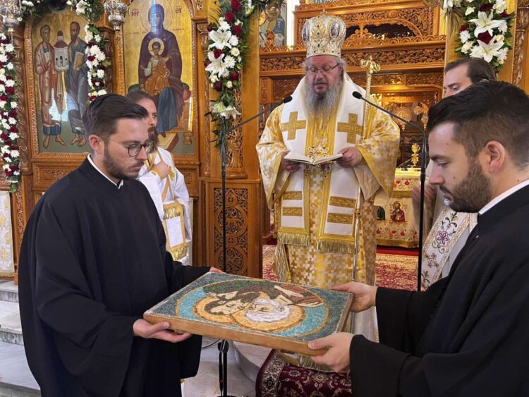 Η Κυριακή των Αγίων Πάντων και η Σύναξη των Αγίων Αποστόλων στη Λάρισα