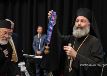 Ο Αρχιεπίσκοπος Αυστραλίας τίμησε συνταξιούχους κληρικούς στην Πέρθη