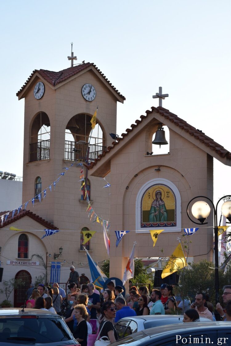 Μεγαλειώδης λιτανεία στην Αγία Μαρίνα Ηλιουπόλεως