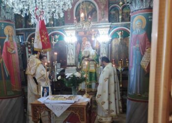 Η ΠΟΛΗ ΤΟΥ ΦΩΤΟΣ ΧΛΕΥΑΖΕΙ ΤΟΝ ΧΡΙΣΤΟ ΜΑΣ ΚΑΙ ΑΠΟΧΡΙΣΤΙΑΝΟΠΟΙΕΙ ΤΗΝ ΕΥΡΩΠΗ