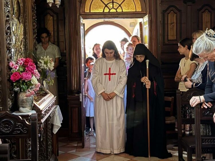 Κουρες Μοναζουσων στην Ιερά Μητρόπολη Κερκυρας