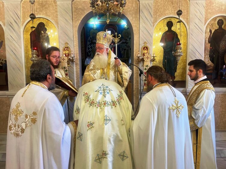 Χειροθεσία Οικονόμου στον Πτελεό