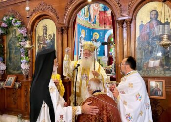 Χειροθεσία Πρωτοπρεσβυτέρου από τον Δημητριάδος Ιγνάτιος