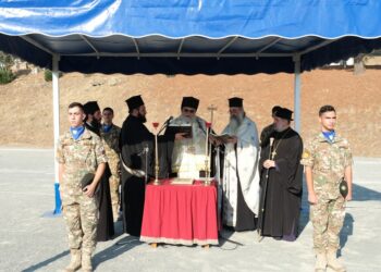 Ορκωμοσία Νεοσυλλέκτων Οπλιτών από τον Μητροπολίτη Ταμασού και Ορεινής