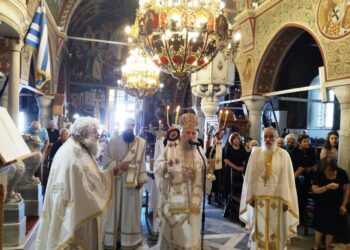 O Μητρ. Παροναξίας στο Φιλώτι της Νάξου