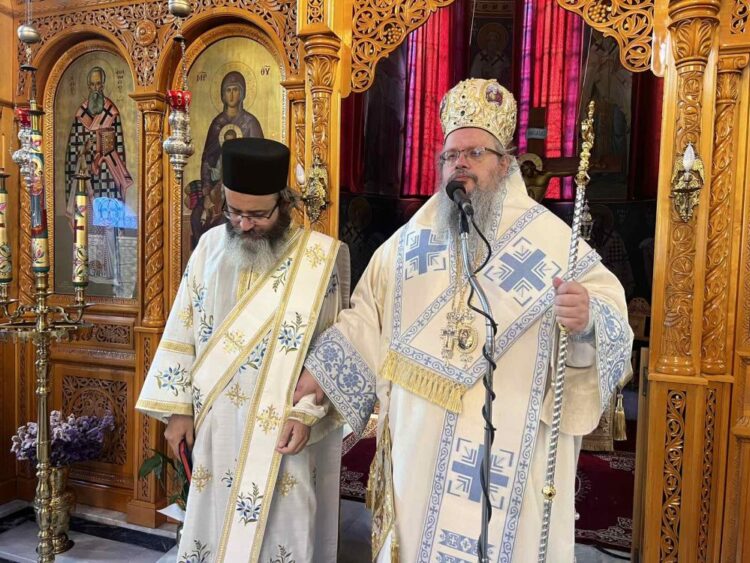 Χειροτονία Διακόνου από τον Μητροπολίτη Λαρίσης