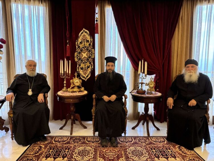 Ο Μητροπολίτης Σιατίστης και Σισανίου κ. Αθανάσιος στο μοναστήρι του Τρικόρφου