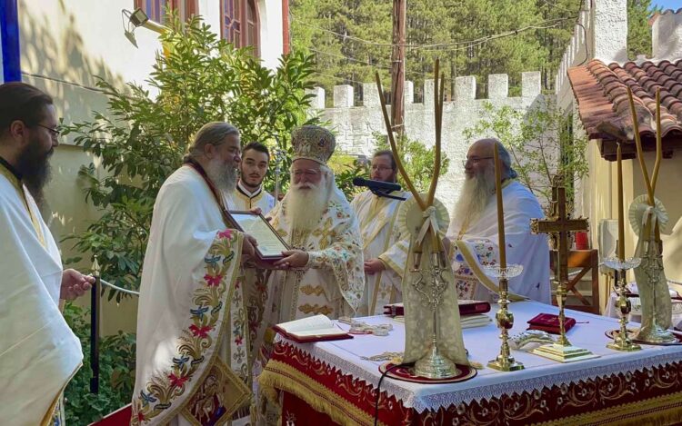 Λαμπρό το Πάσχα του Καλοκαιριού στην Μητρόπολη Δημητριάδος
