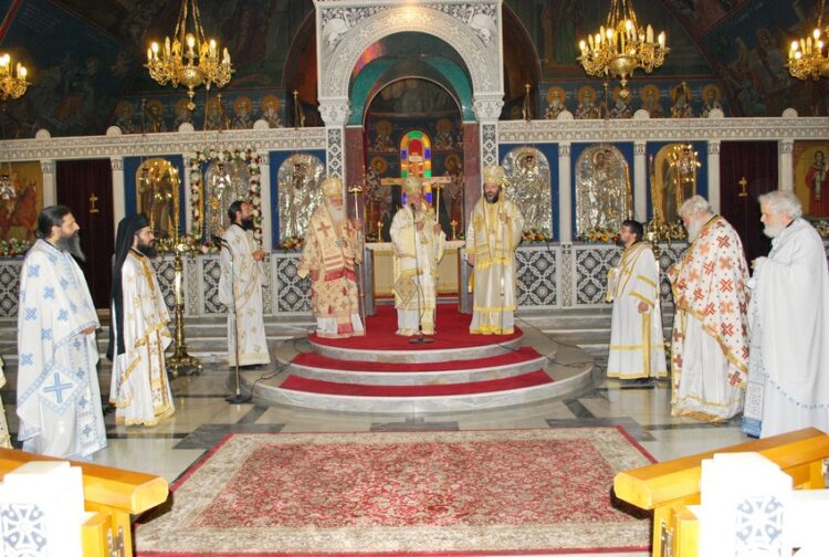 Ἡ πανηγυρική θεία Λειτουργία στόν Ἱερό Ναό τοῦ ἁγίου Ἀλεξάνδρου Παλαιοῦ Φαλήρου