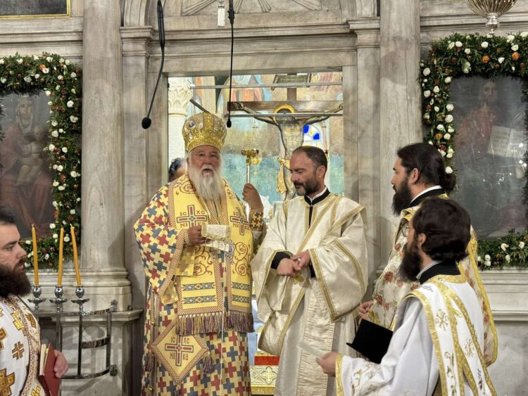 ΧΕΙΡΟΤΟΝΙΑ ΔΙΑΚΟΝΟΥ ΣΤΗΝ ΜΗΤΡΟΠΟΛΗ ΚΕΡΚΥΡΑΣ