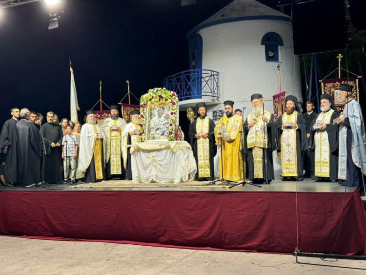 ΠΑΝΔΗΜΟΣ ΕΟΡΤΑΣΜΟΣ ΤΗΣ ΠΑΝΑΓΙΑΣ ΦΑΝΕΡΩΜΕΝΗΣ ΣΤΗ ΝΕΑ ΑΡΤΑΚΗ