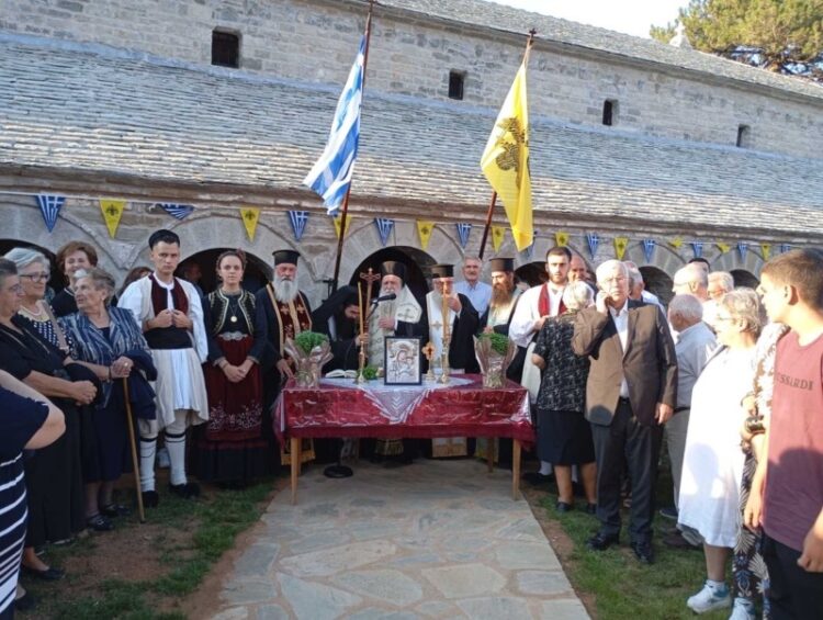 Λαμπρός εορτασμός των Θυρανοιξίων του Ανακαινισμένου Ιερού Ναού της Μεγάλης Παναγίας Σαμαρίνας Γρεβενών