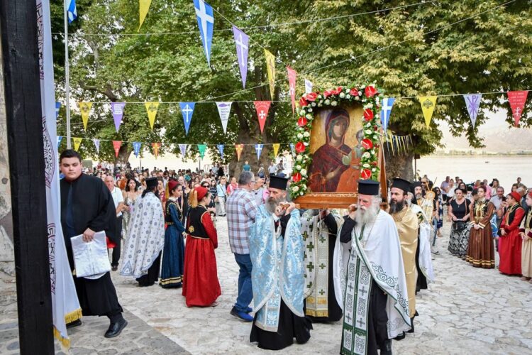 Η εορτή της Κοιμήσεως της Θεοτόκου στην Καστοριά