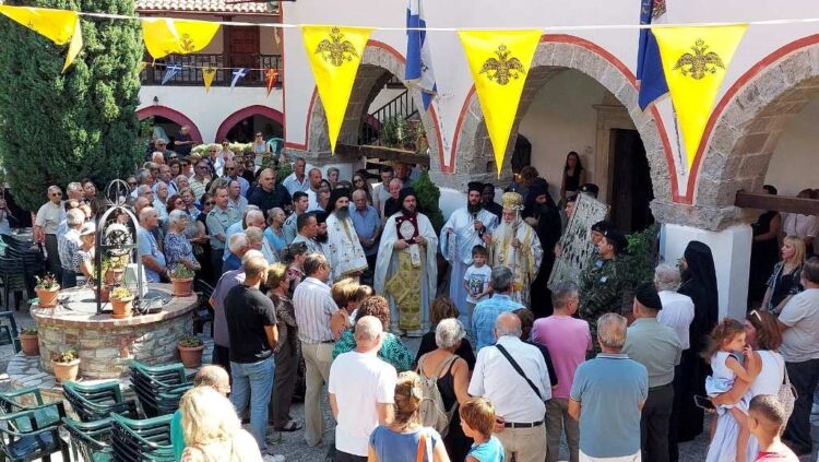 Μέ λαμπρότητα πανηγύρισε ἡ Ἱστορική Ἱερά Μονή Μεγάλης Παναγίας Σάμου