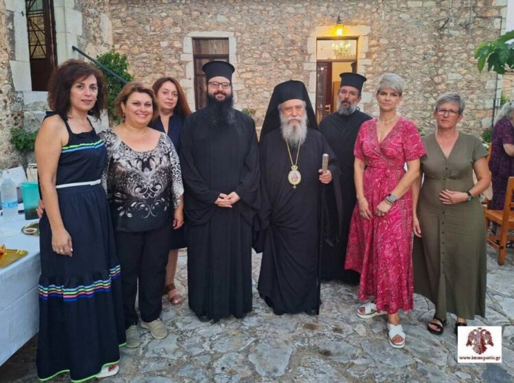 Παρουσίαση του νέου εφημερίου κατά την Ιερά Παράκληση στο Γεράκι