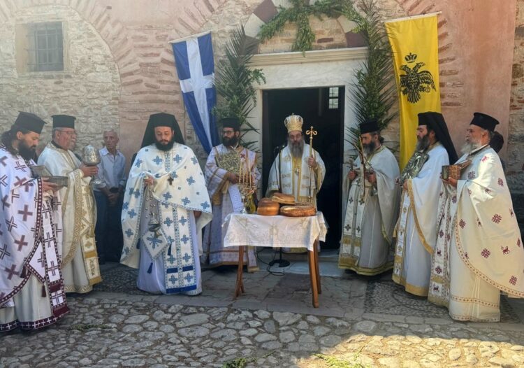 Απόδοση της Κοιμήσεως της Θεοτόκου, στην ιστορική Ιερά Πατριαρχική και Σταυροπηγιακή Νέα Μονή της Χίου