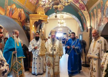 Πανηγυρική Θεία Λειτουργία στην Παντάνασσα της Νάξου