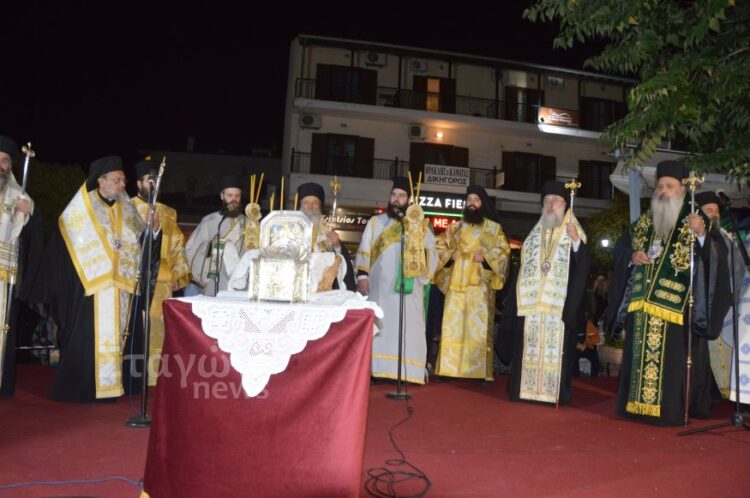 Πολυαρχιερατικός Εσπερινός και Λιτανεία για τον Πολιούχο της Καλαμπάκας Άγιο Βησσαρίωνα