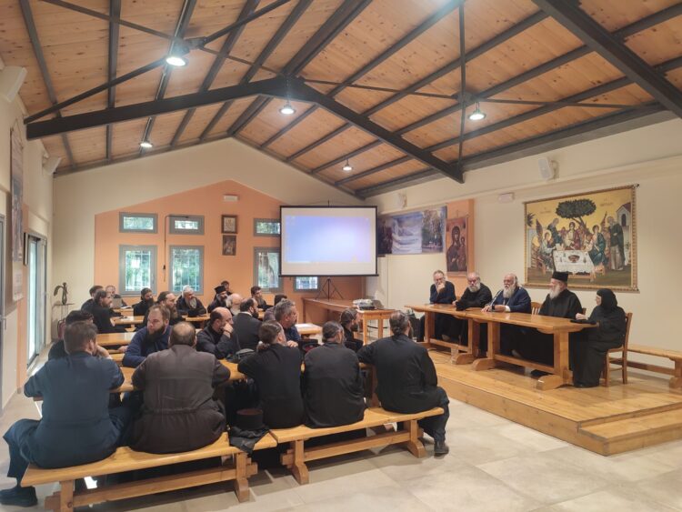 ΣΥΝΑΝΤΗΣΗ ΝΕΩΝ ΚΛΗΡΙΚΩΝ ΣΤΗΝ ΜΗΤΡΟΠΟΛΗ ΚΕΡΚΥΡΑΣ