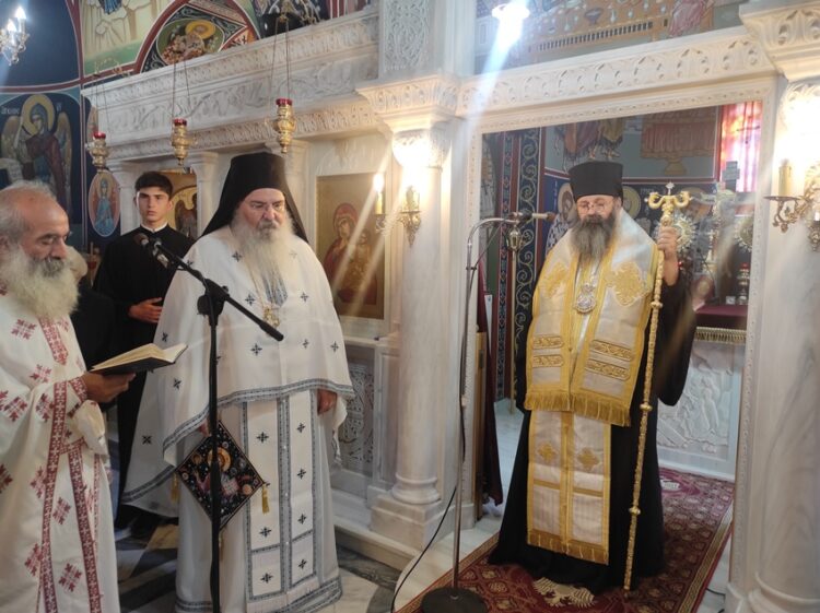 40/ΝΘΗΜΕΡΟ ΜΝΗΜΟΣΥΝΟ ΤΟΥ ΓΕΡΟΝΤΟΣ ΧΡΥΣΑΝΘΟΥ (ΠΑΠΑ)ΝΙΚΟΛΑΟΥ ΤΟΥ «ΜΑΧΑΙΡΙΩΤΟΥ»