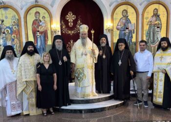 ΑΡΧΙΕΡΑΤΙΚΟ ΣΥΛΛΕΙΤΟΥΡΓΟ ΚΑΙ ΧΕΙΡΟΘΕΣΙΑ ΑΡΧΙΜΑΝΔΡΙΤΟΥ  ΣΤΗΝ ΙΕΡΑ ΜΗΤΡΟΠΟΛΗ ΚΙΤΡΟΥΣ