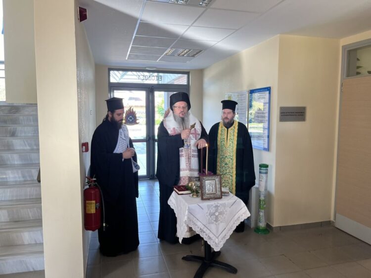Αγιασμό στη Γενική Διεύθυνση Περιφερειακής Αγροτικής Οικονομίας και Κτηνιατρικής τέλεσε ο Μητρ. Λαρίσης