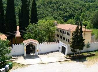 Ρασοφορία νέου Μοναχού στην άνω Μονή Ξενιάς