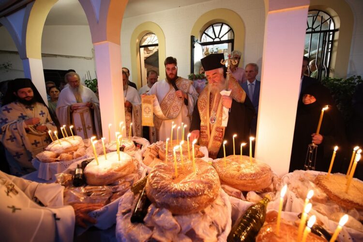 Λαμπρά πανήγυρις Ιεράς Μονής Γεννήσεως της Θεοτόκου Αμπελακίου Μεγαλοπόλεως