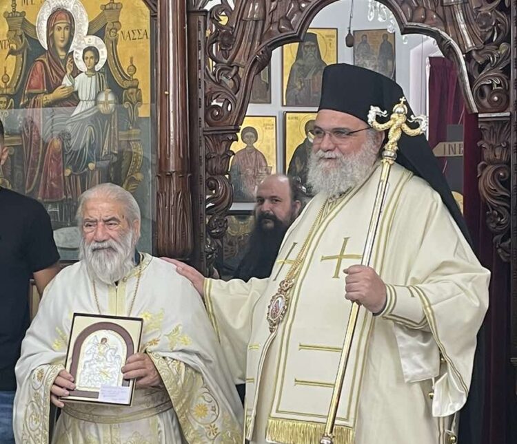 Ο Μητροπολίτης Ταμασού τίμησε τον Πρωτοπρεσβύτερο Γεώργιο Κωνσταντίνου για την πεντηκονταετή προσφορά του