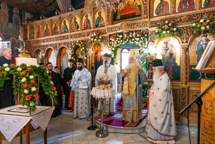 Λαμπρά πανήγυρις Ιερού Ναού Γεννήσεως της Θεοτόκου Γραμμένης