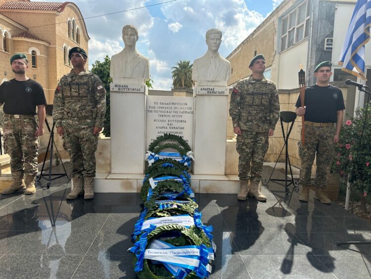 Εθνικά μνημόσυνα των ηρώων του 1955-59 της κοινότητος Παλαιομετόχου