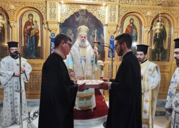 Χαίροις, Ὀρθοδόξων ταχεῖα προστασία, εὐλογημένη Κόρη Μυρτιδιώτισσα