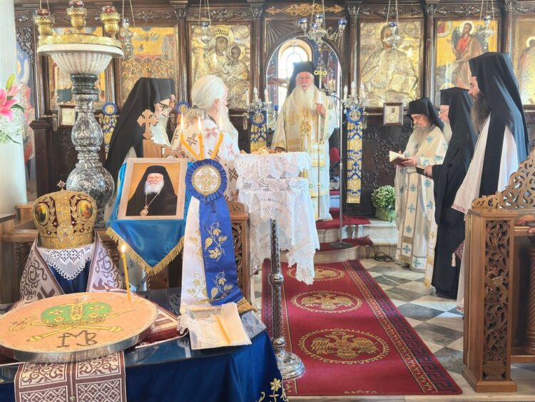 40ήμερο Μνημόσυνο Μητροπολίτου Βερατίου, Αυλώνος και Κανίνης Ιγνατίου στη Θήβα