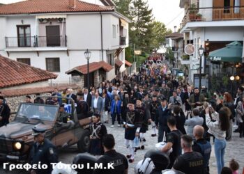 Μεγαλειώδης ιστορική Πομπή Μνήμης για τα 120 χρόνια από την θυσία του ήρωα Παύλου Μελά, στην Καστοριά