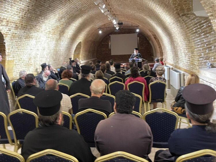 ΕΚΔΗΛΩΣΗ ΓΙΑ ΘΕΜΑΤΑ ΤΕΚΝΟΘΕΣΙΑΣ ΣΤΗΝ ΜΗΤΡΟΠΟΛΗ ΚΕΡΚΥΡΑΣ