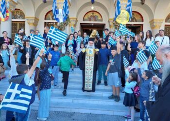 Το Αγρίνιο αποχαιρέτησε το Ιερό λείψανο του Μεγαλομάρτυρα Δημητρίου
